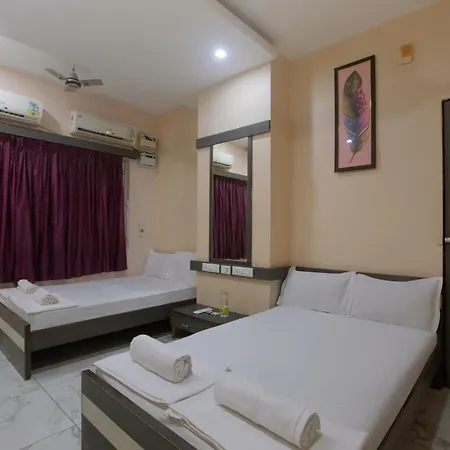 Prasana Residency Villa Tiruchirappalli Exterior photo