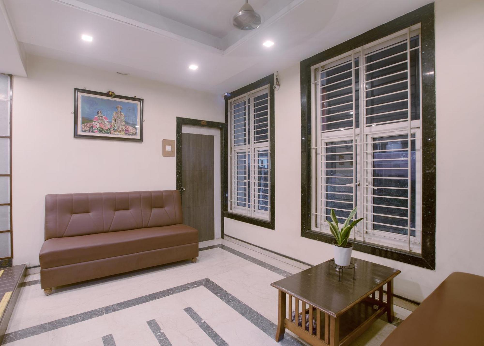 Lodge Prasana Residency Tiruchirappalli